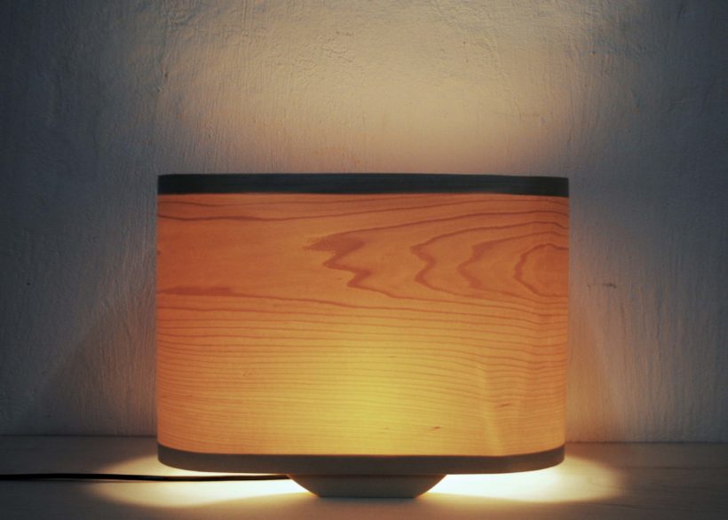 Wagon Maple - Handmade Wooden Table Lamp