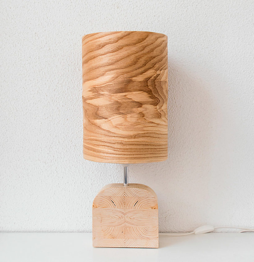 Handmade Wooden Table Lamp 'Motif Wood 4 Olive Big'