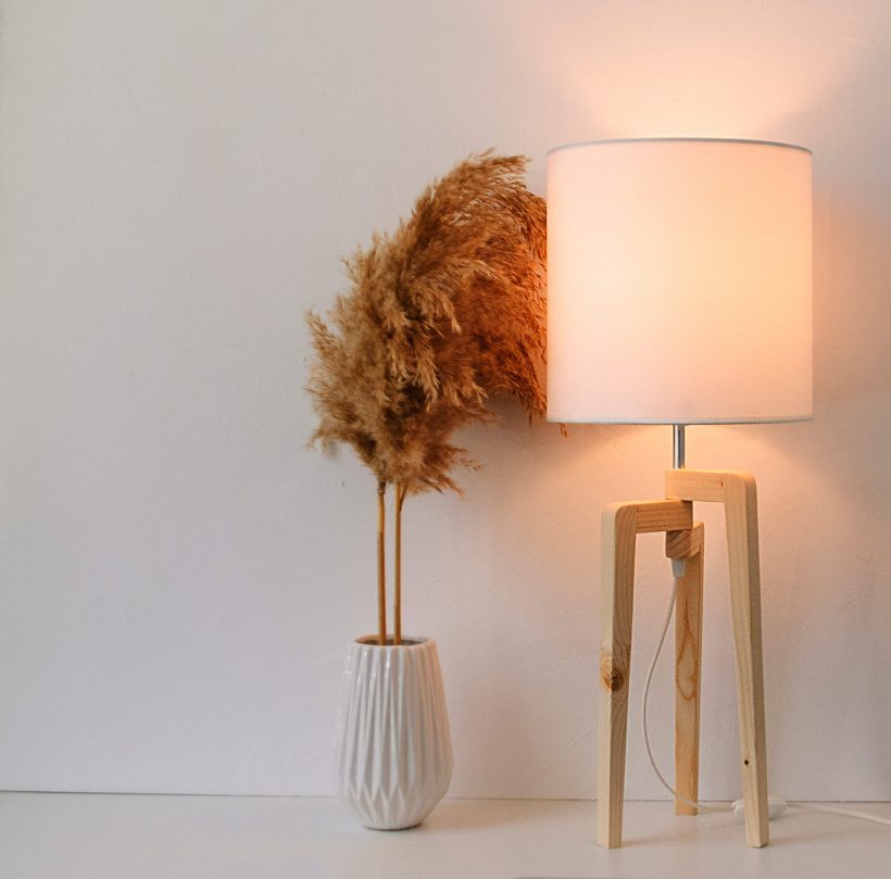 Tripod II Mini - Handmade Wooden Table Lamp