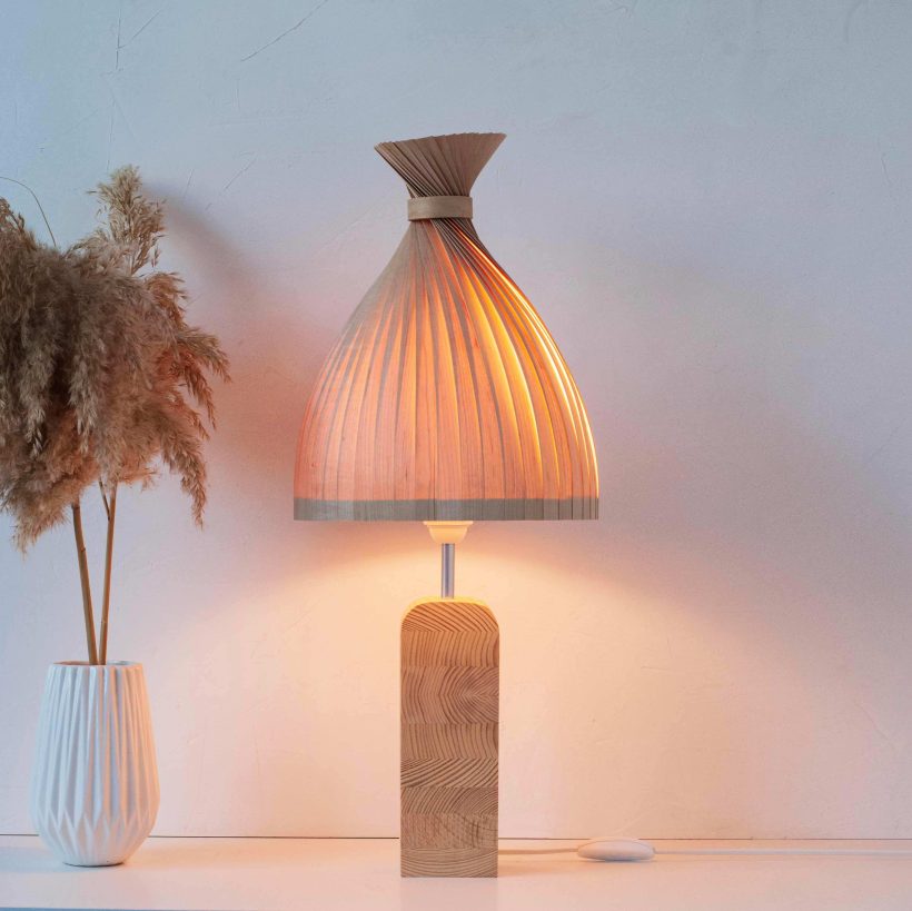 Handmade Wooden Table Lamp 'Motif Wood 3 Teepee'
